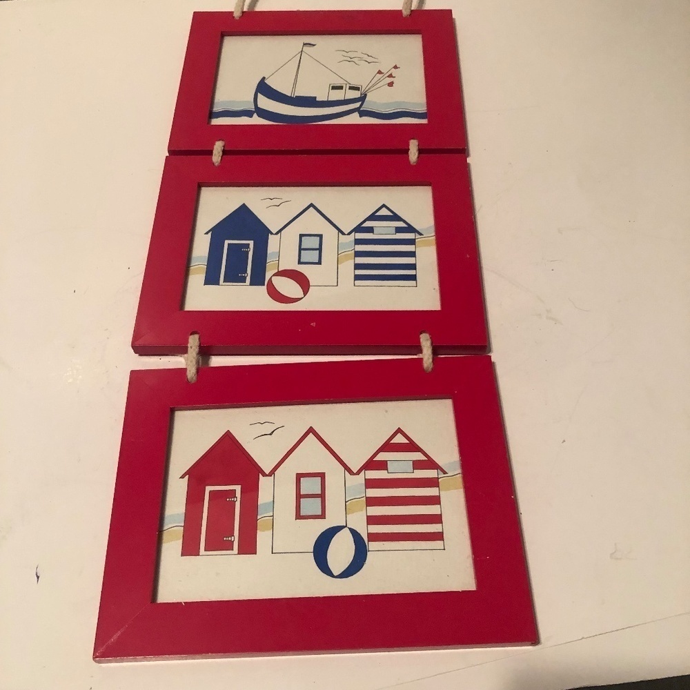 Lovely collection of three little pictures of beachhouses and boat